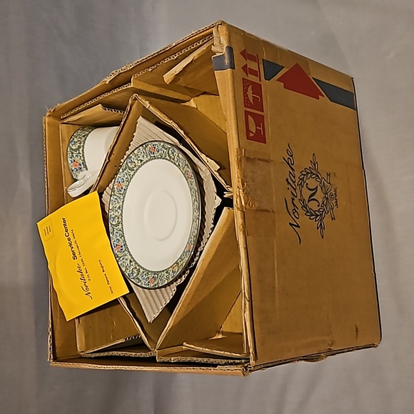 Noritake Ivory China 7019 Isolde Cup & Saucer - Picture 9 of 9